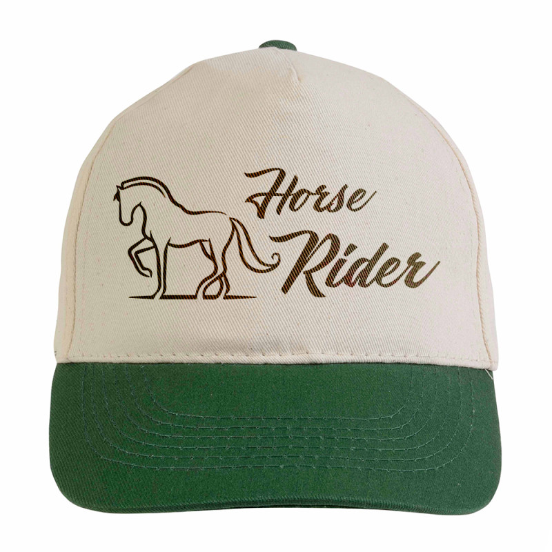 Gorra de 5 paneles de algodón con cierre velcro.