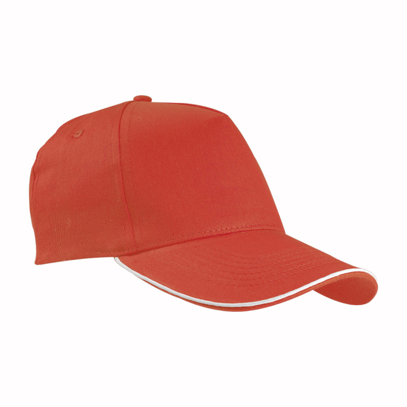 Gorra de algodón con cierre hebilla.