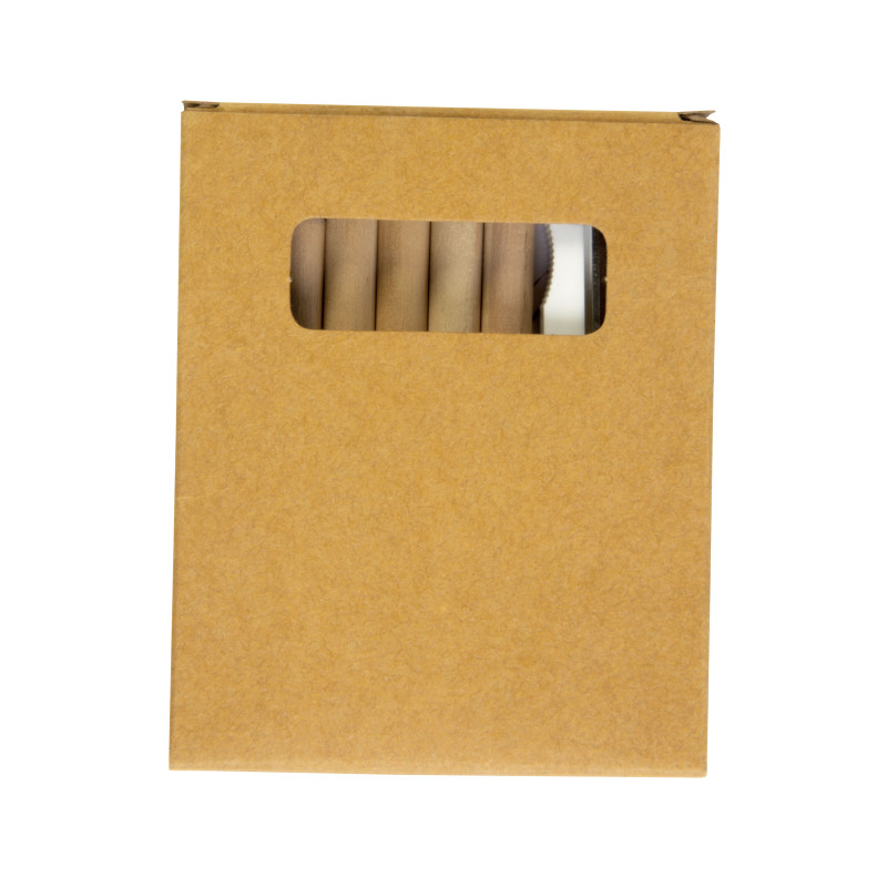 Set compuesto por 6 lápices de madera de colores, sacapuntas de plástico y cuaderno