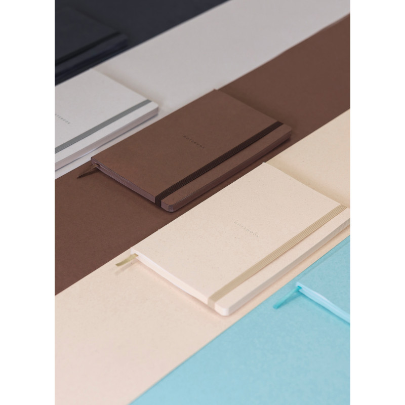 QG4-Notebook Ivory - 01-Carapace - 504-Smoke