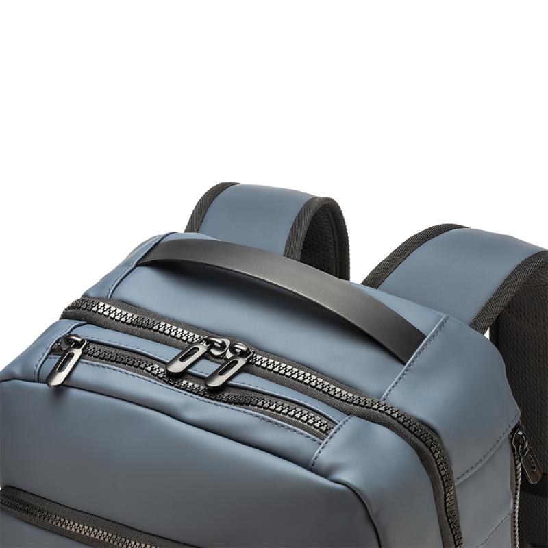 Mochila/maleta de viaje con compartimento para portátil (15") en PU suave