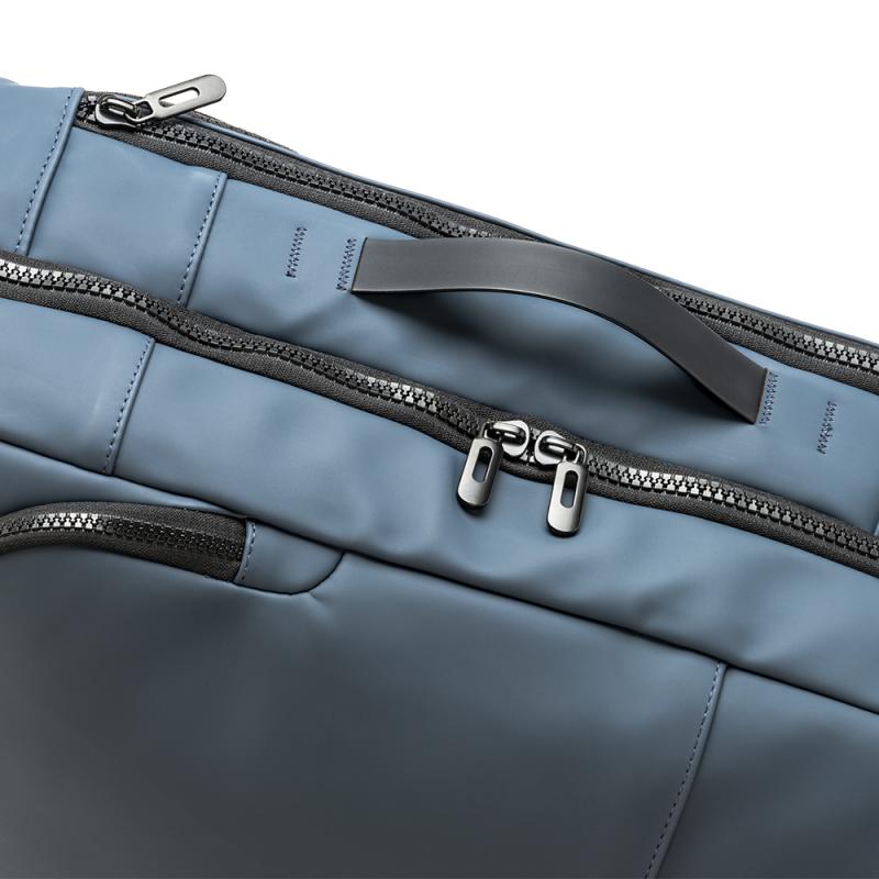 Mochila/maleta de viaje con compartimento para portátil (15") en PU suave