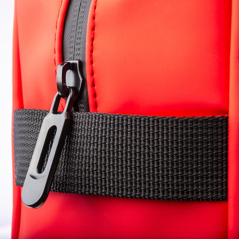 Neceser de Soft PU water resistant con asa lateral