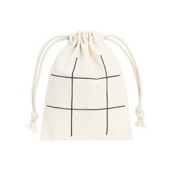 Juego de tres en raya de madera con bolsa de algodón