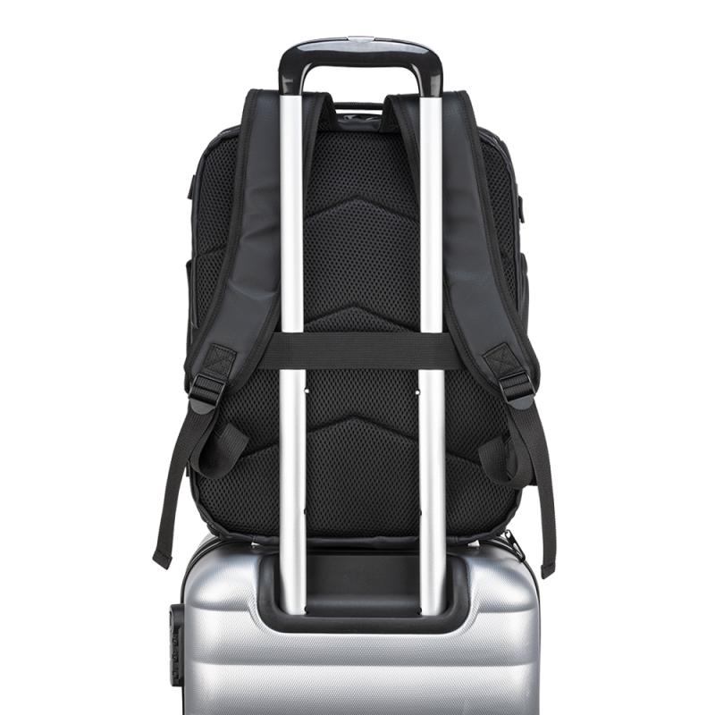 Mochila porta portatil 15 inch en poliester 600D con revestimiento PU water resistant