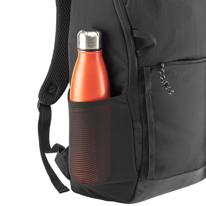 Mochila para portatil de 15 pulgadas fabricada en 70 poliester y 30 nailon 280D