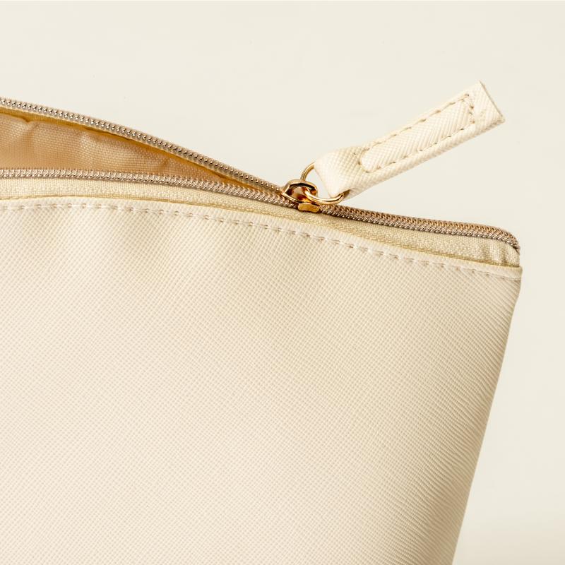 Estuche de belleza multiusos de PU saffiano de grano fino