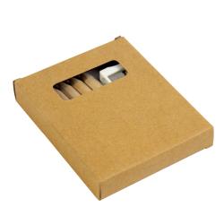 Set compuesto por 6 lápices de madera de colores, sacapuntas de plástico y cuaderno