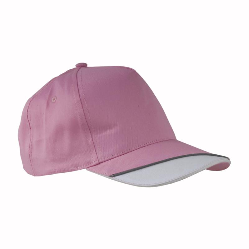 Gorra de 5 paneles de algodón con cierre velcro.