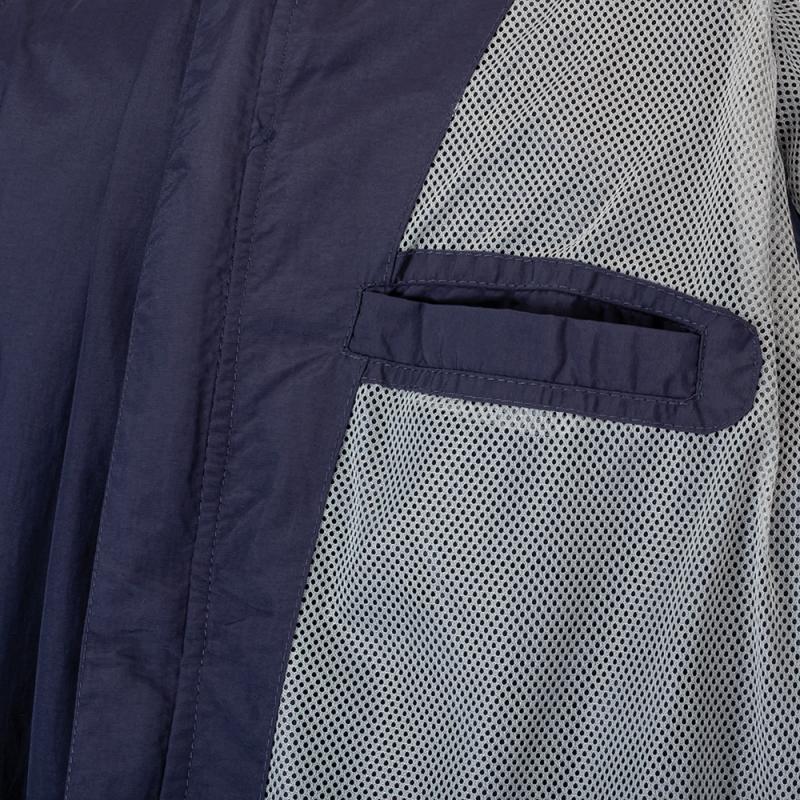 Chaqueta forrada con red.