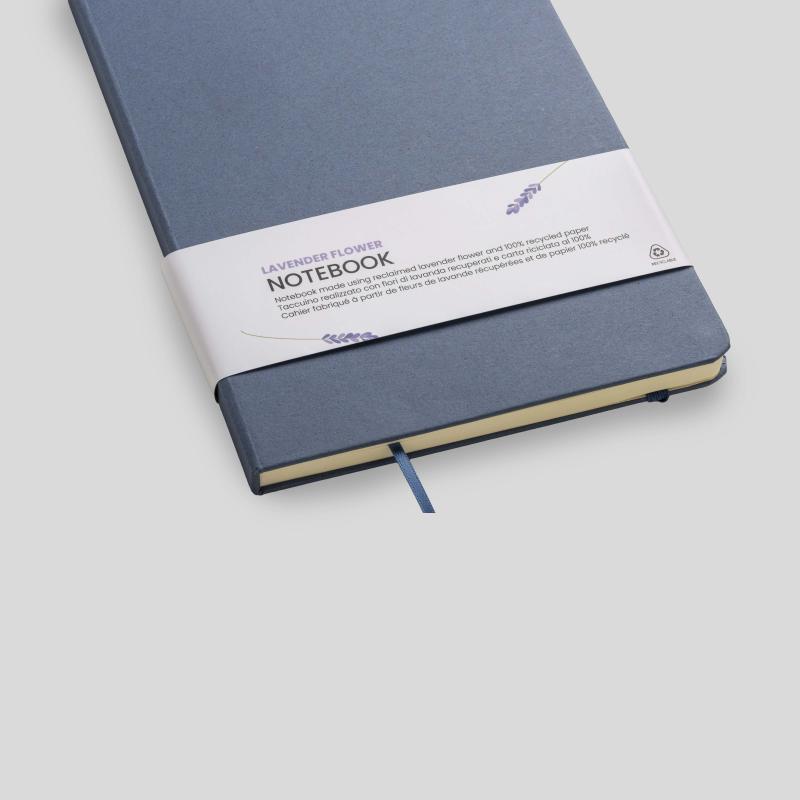 Cuaderno con cubierta de residuos de frutas y cierre elástico