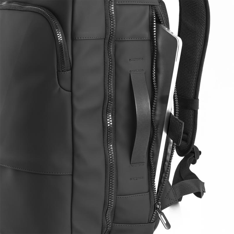 Mochila/maleta de viaje con compartimento para portátil (15") en PU suave