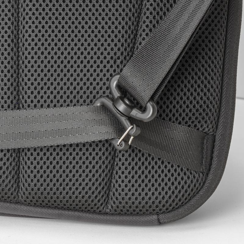 Riñonera fabricada en poliéster 210D