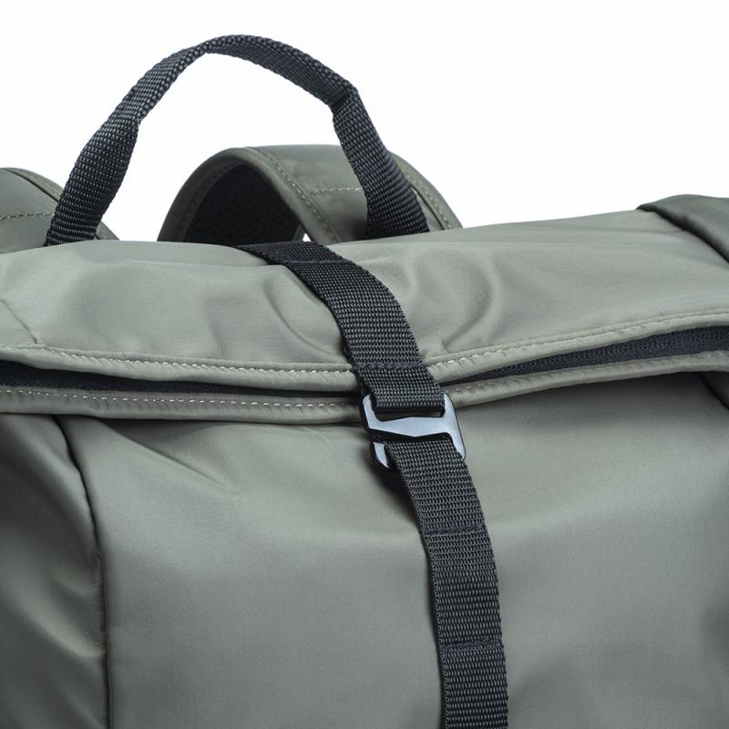 Mochila plegable para portátil (15) fabricada en nailon 310T