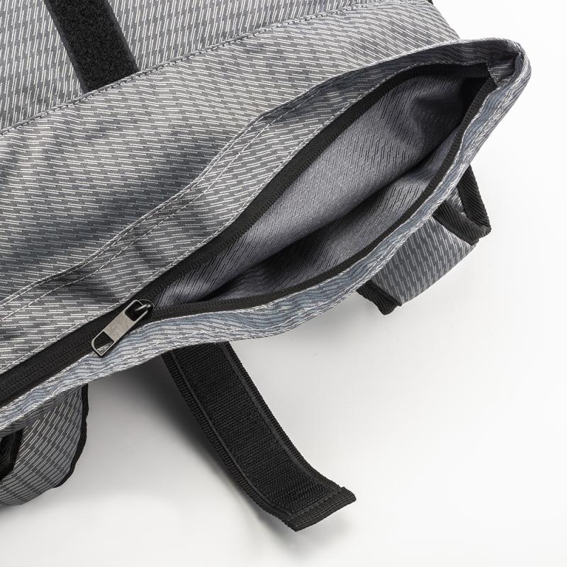 Mochila para portátil de poliéster reciclado con tinte ecológico