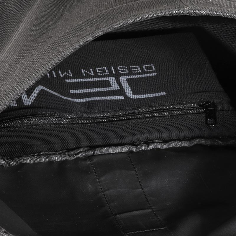 Mochila para portátil en poliéster reflectante