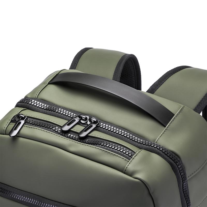 Mochila/maleta de viaje con compartimento para portátil (15") en PU suave