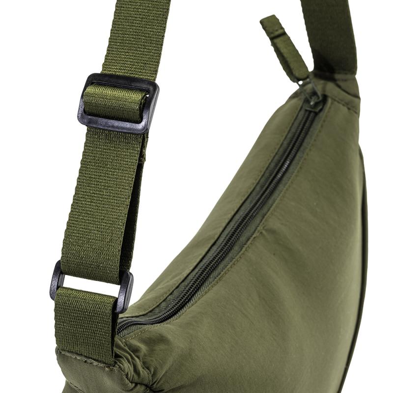 Bolso redondo de nylon con correa ajustable y cierre con cremallera