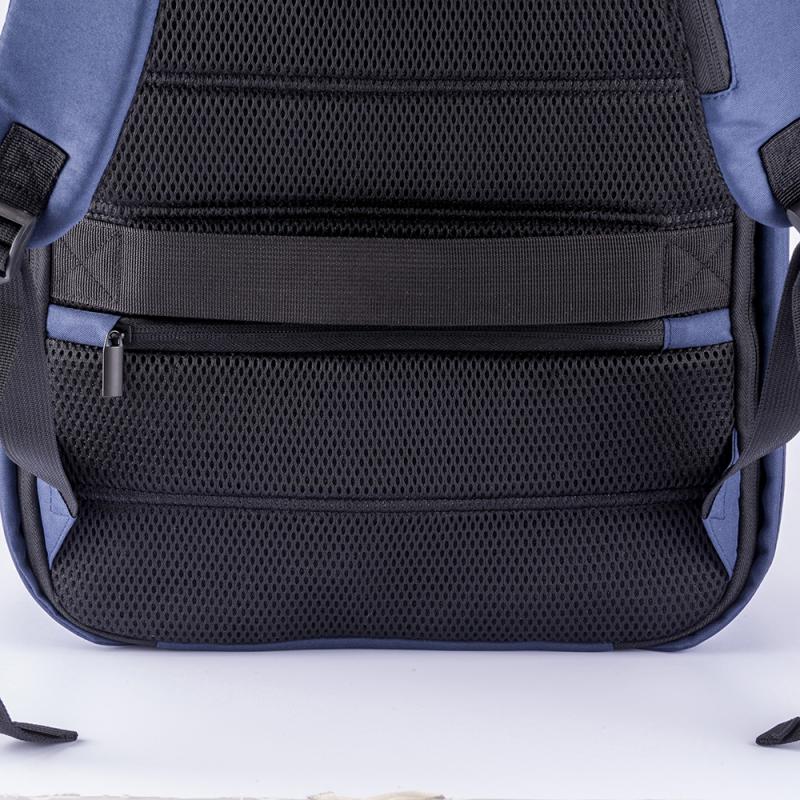 Mochila para PC en PET reciclado